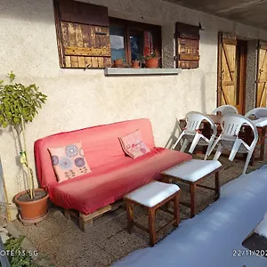Sympa Avec Terrasse , Maxi 4 Pers.briancon Briançon