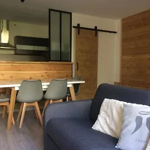 Du Parc Apartment